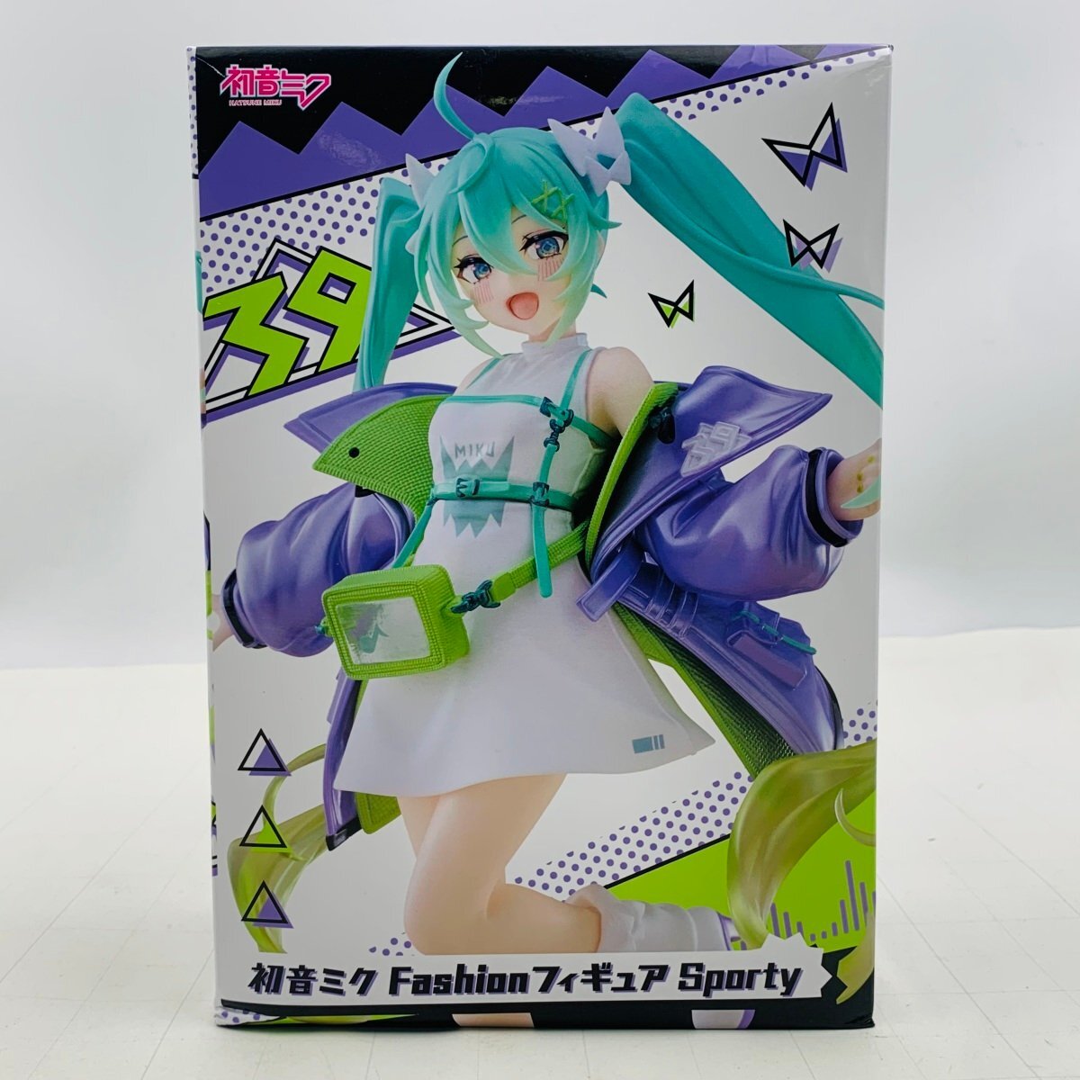 新品未開封 タイトー 初音ミク Fashion フィギュア Sporty スポーティーの画像1