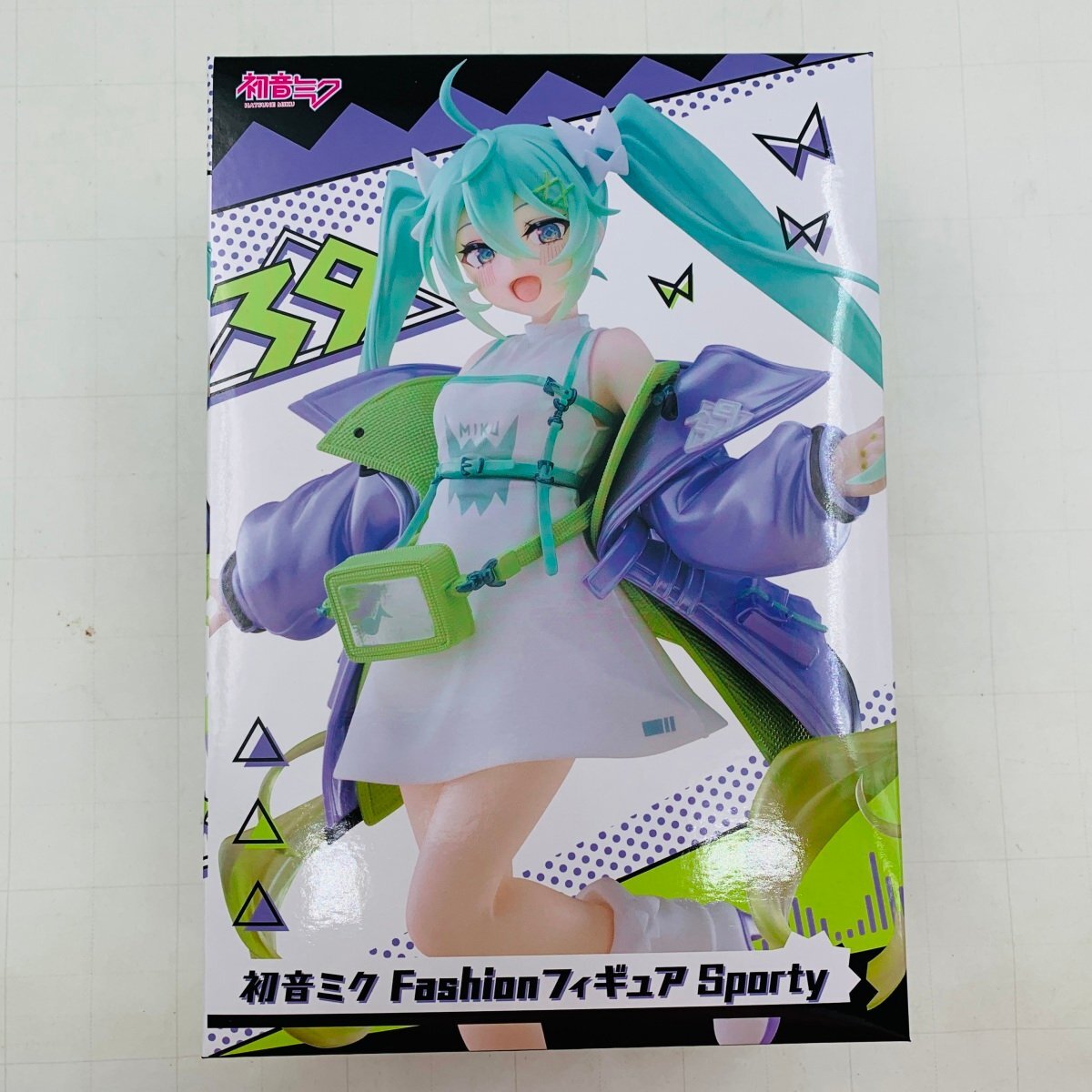 新品未開封 タイトー 初音ミク Fashion フィギュア Sporty スポーティー_画像1