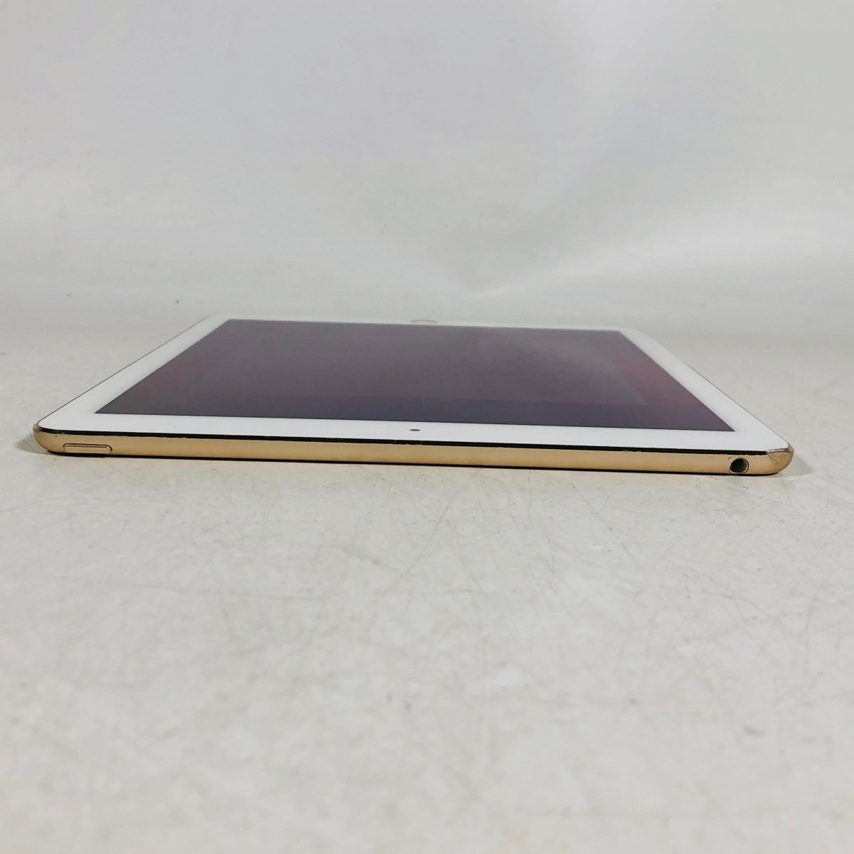iPad Air 2 Wi-Fiモデル 32GB ゴールド MNV72J/Aの画像5