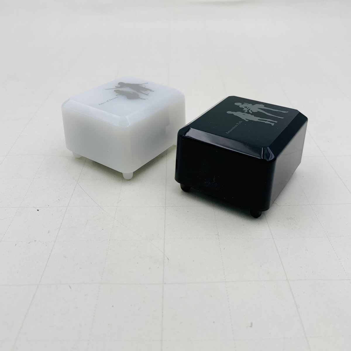 中古品 NieR:automata ニーアオートマタ NieR Replicant ニーア レプリカント MUSIC BOX オルゴール 2種セットの画像4