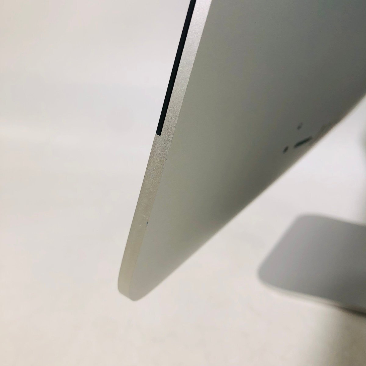 ジャンク iMac Retina 4K 21.5インチ (Early 2019) Core i5 3.0GHz/32GB/SSD 1TB MRT42J/Aの画像5