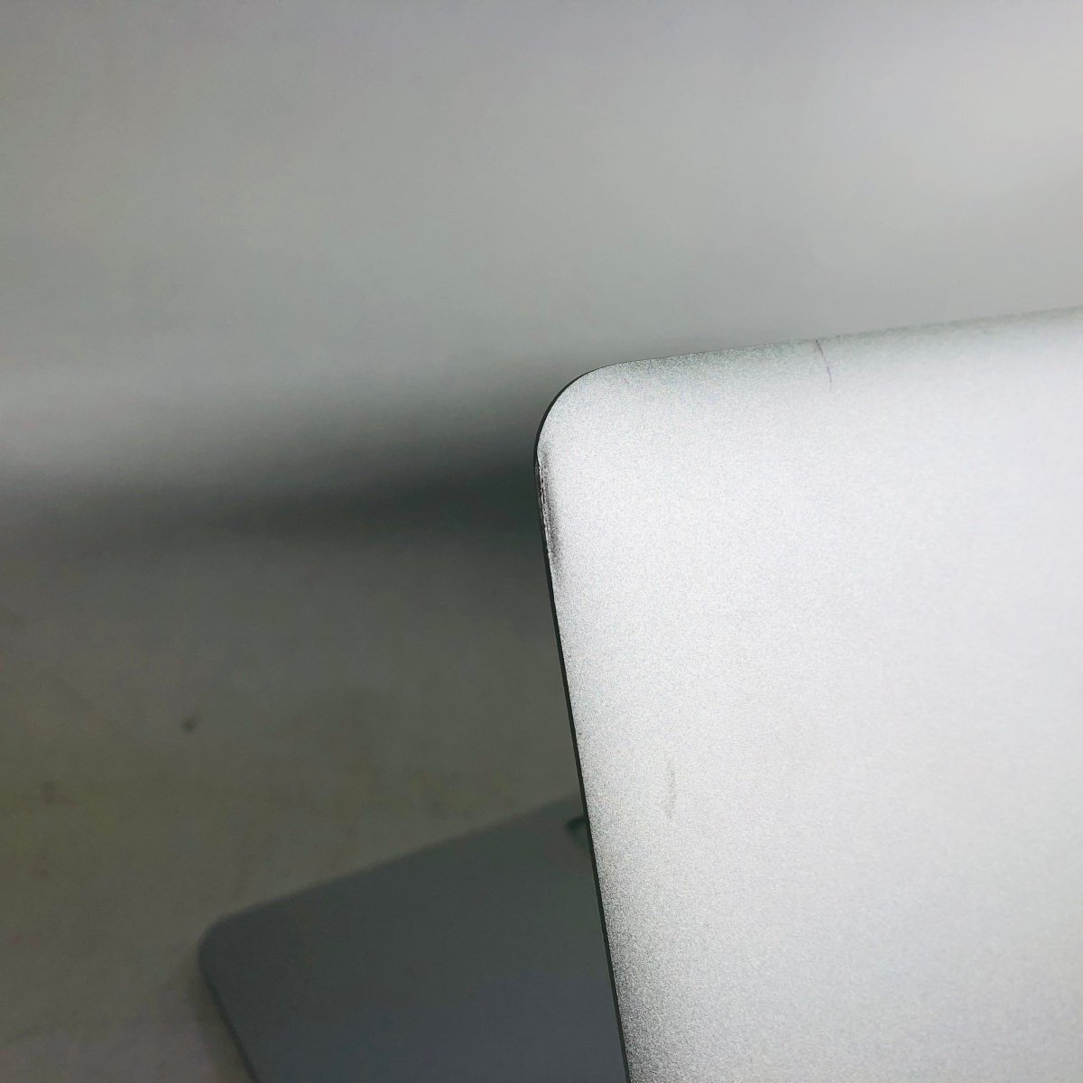 ジャンク MacBook Air 13インチ (Mid 2013) Core i5 1.3GHz/4GB MD761J/A_画像7