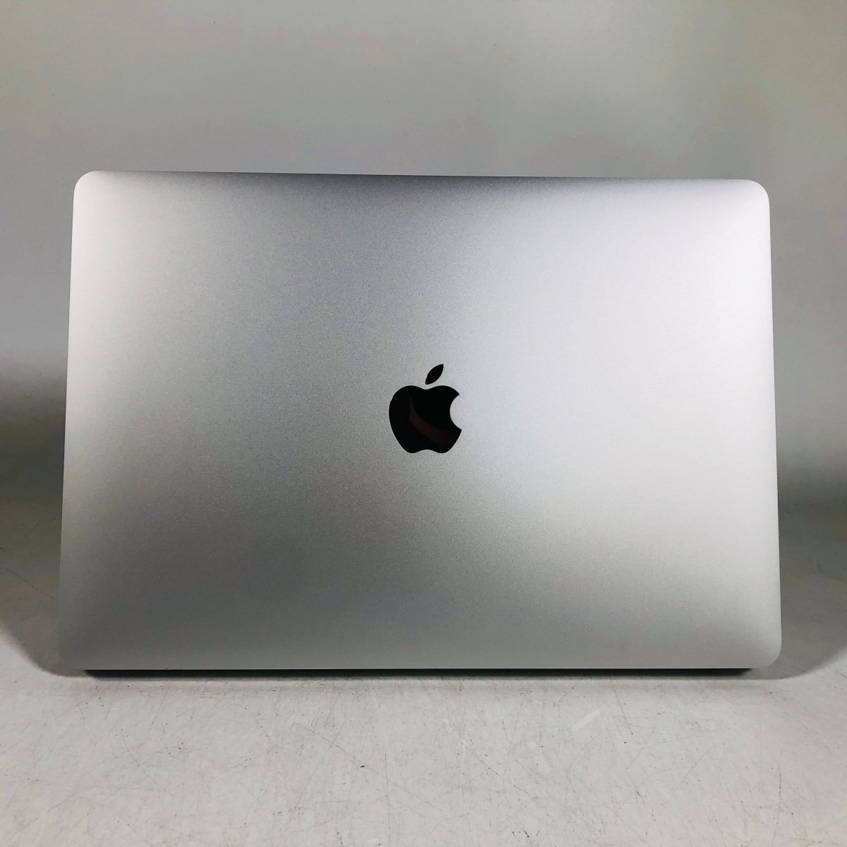 動作確認済み MacBook Air Retina 13インチ (Late 2020) Apple M1 8コア/8GB/SSD 256GB シルバー MGN93J/Aの画像5