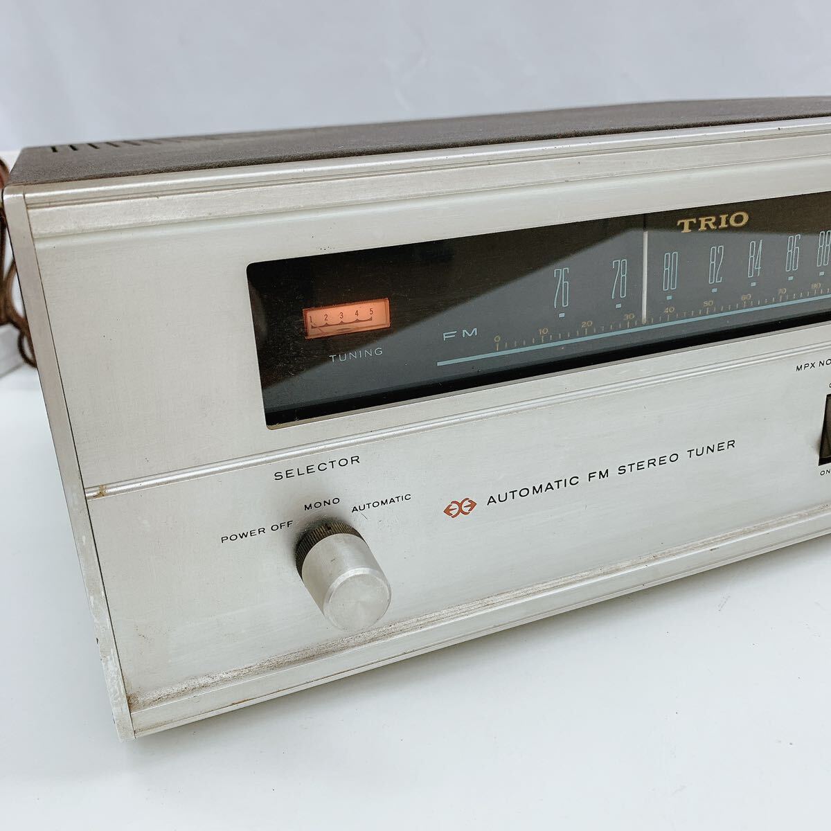 4AD092 【動作品】TRIO トリオ FX-46K 真空管式 FMマルチステレオチューナー オーディオ レトロ 現状品の画像2