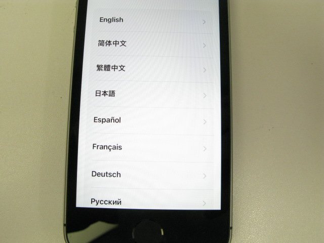 iPhoneSE 16GB スペースグレイ J/A【R6496】の画像3