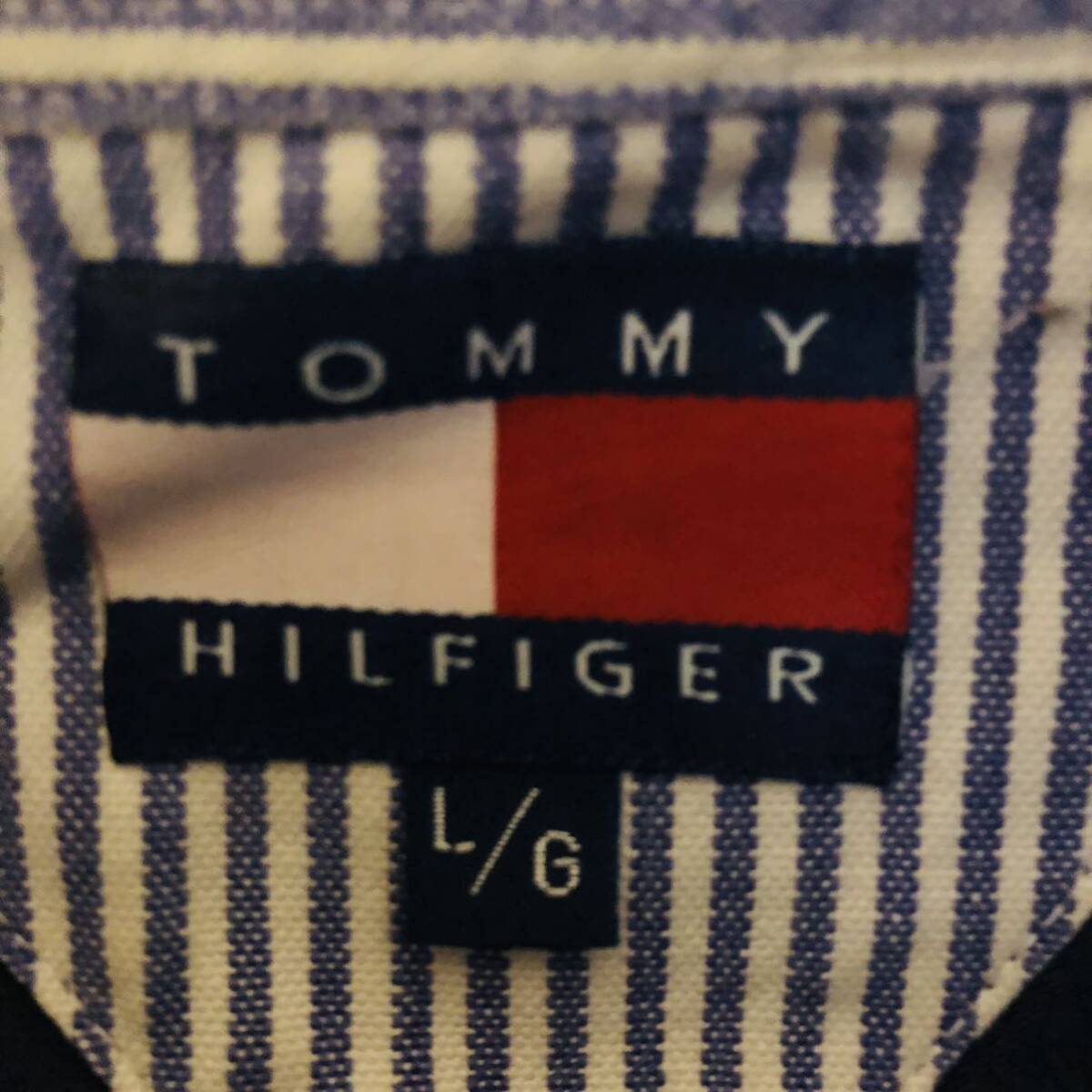 トミーヒルフィガー　TOMMY HILFIGER L コットンツイル　ボタンダウンシャツ　ネイビー　._画像6