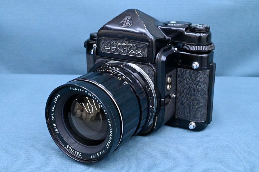 IO2516 アサヒ ペンタックス ASAHI PENTAX 6×7 前期型 中判カメラ 6×7 写真のレンズ付き_画像1
