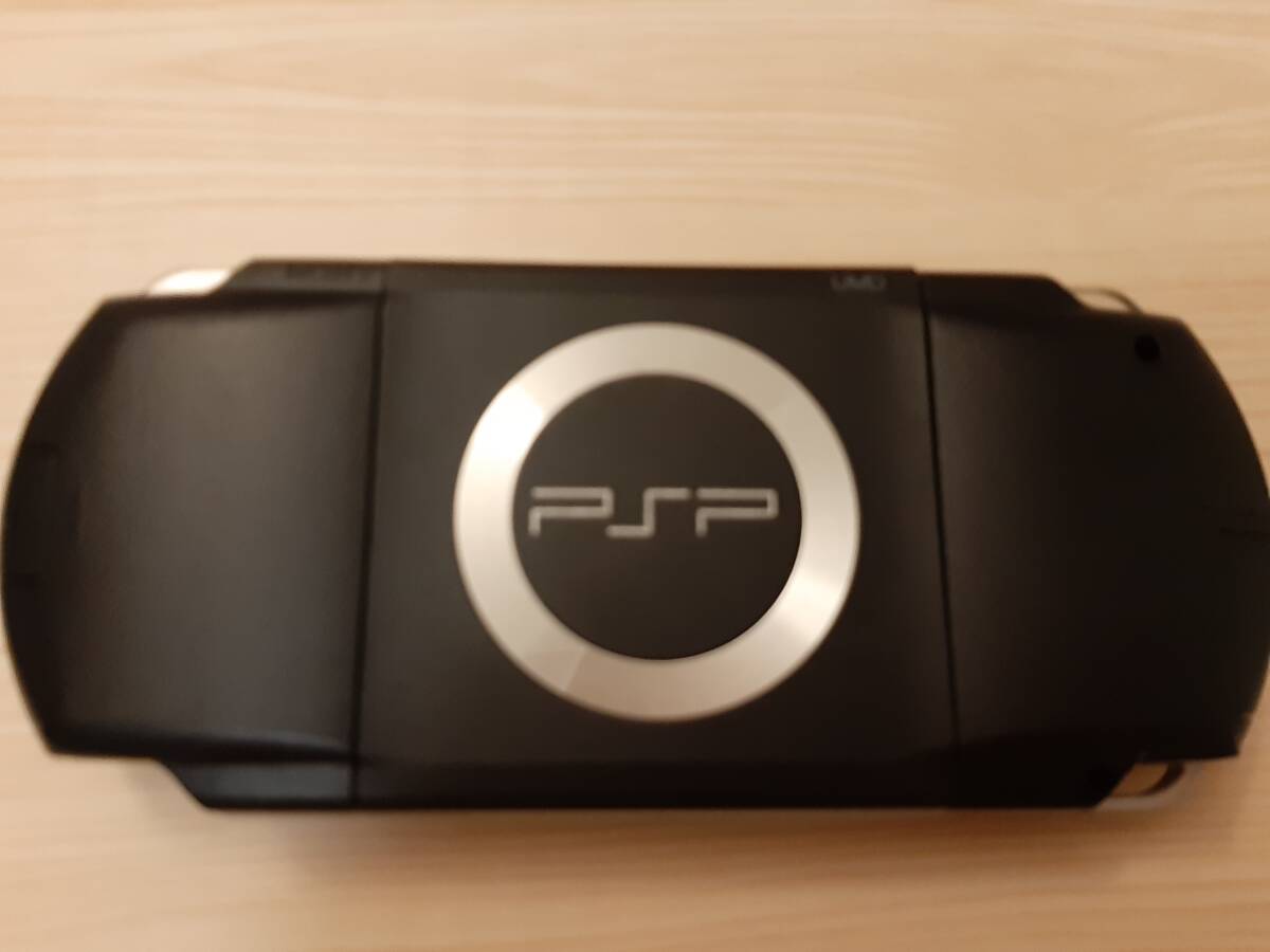 中古品 SONY PSP 1000 ブラック 本体 バッテリー＆充電器付 すぐ遊べるセット BFの画像4