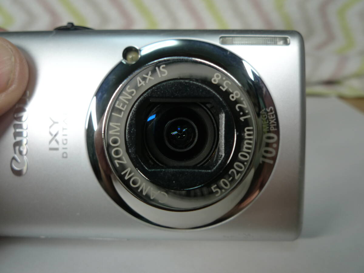 Canon IXY DIGITAL 920 IS シルバー 動作品 充電器,バッテリー付き 1000万画素CCD 送料込み_画像10