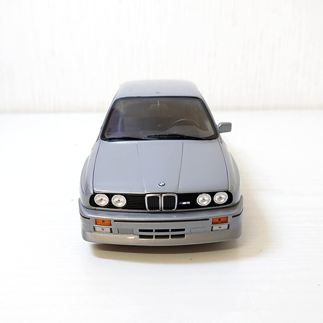 ケ16【80】1円～ ミニチャンプス MINICHAMPS 1/18 ミニカー BMW M3 STREET 1987 シルバーの画像4