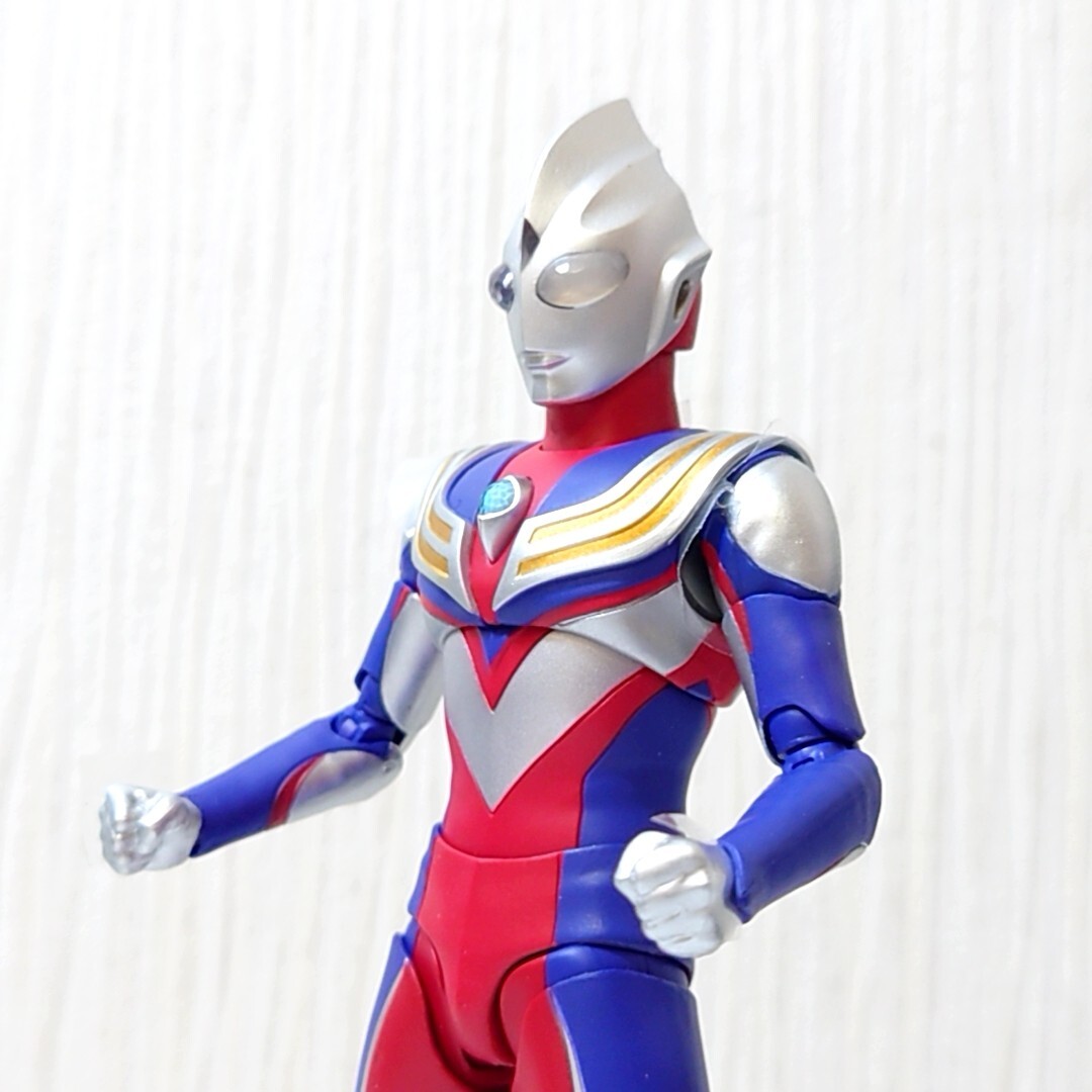 セ33【60】1円～ バンダイ 真骨彫製法 S.H.Figuarts フィギュアーツ ウルトラマン ティガ マルチタイプ