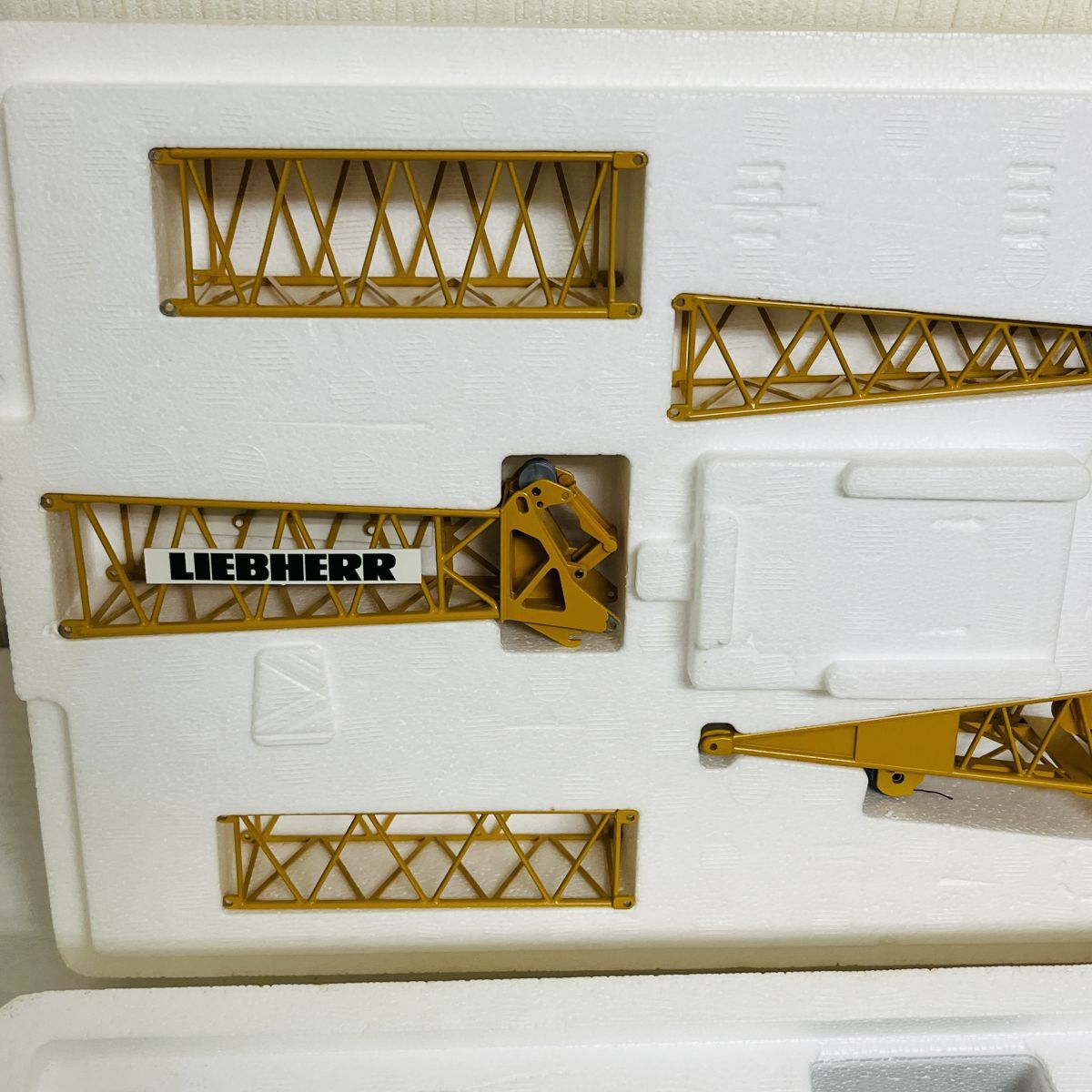 HHB3【140】1円～LIEBHERR LR1280 1/50 クレーン リープヘル クローラークレーン ミニカー_画像6