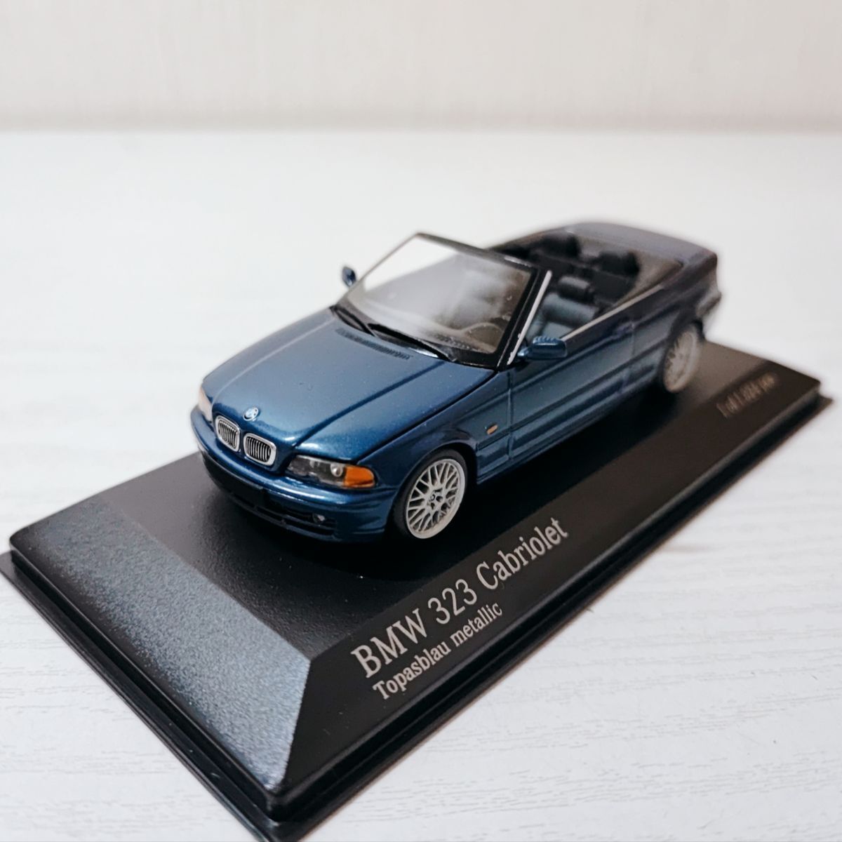 タ40【60】1円～ ミニチャンプス 1/43 ミニカー ポルシェ ボクスター2002 | BMW 3 カブリオレ 2000 | VW T1 カステンワーゲン 1966 まとめ_画像2