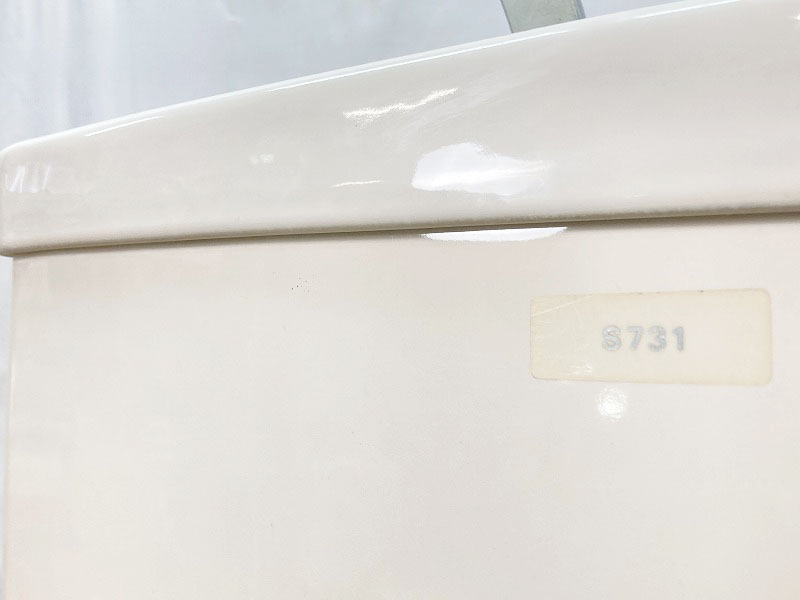 【中古】TOTO トイレ 洋式便器 (壁排水) 「C730P」 タンク「S731」 一式セット #SC1(パステルアイボリー) 大阪市内 直接引き取り可☆ 26の画像5