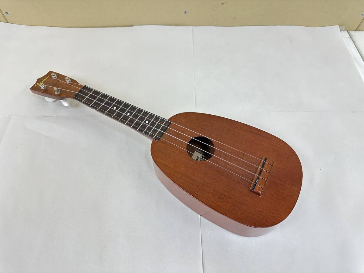 Famous フェイマス UKulele ウクレレ FS-2P ソプラノ SINCE1955 日本製 弦楽器 楽器 ハードケース付【現状品】_画像1