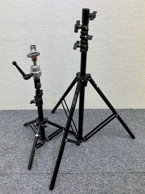 ④ Manfrotto マンフロット 051JB MATTHEWS Avenger ライトスタンド 2本 撮影機材[D07]の画像1