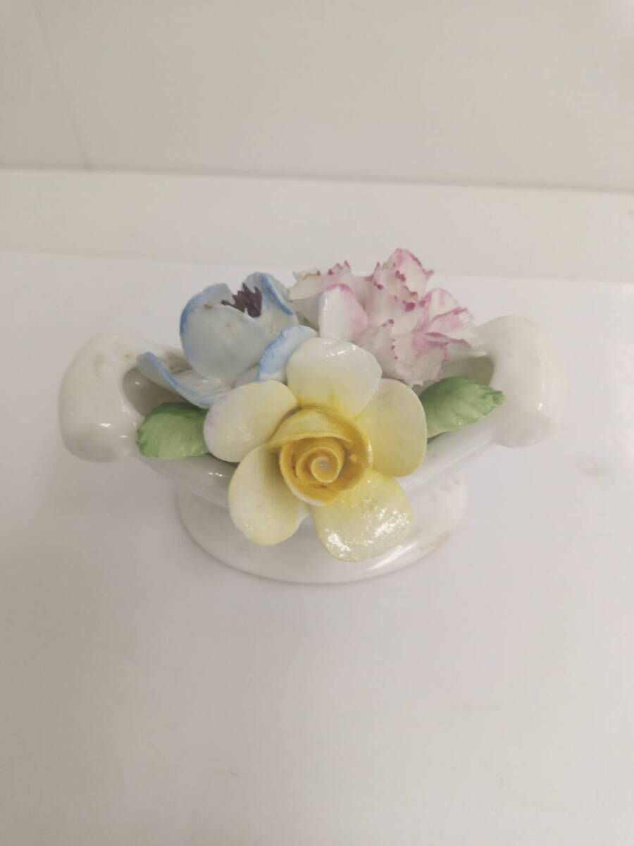 K 【ROYAL DOULTON】ロイヤルドルトン 陶花 陶器 フラワーオブジェ イングランド ボーンチャイナ 西洋美術 花飾り インボイス対応_画像1