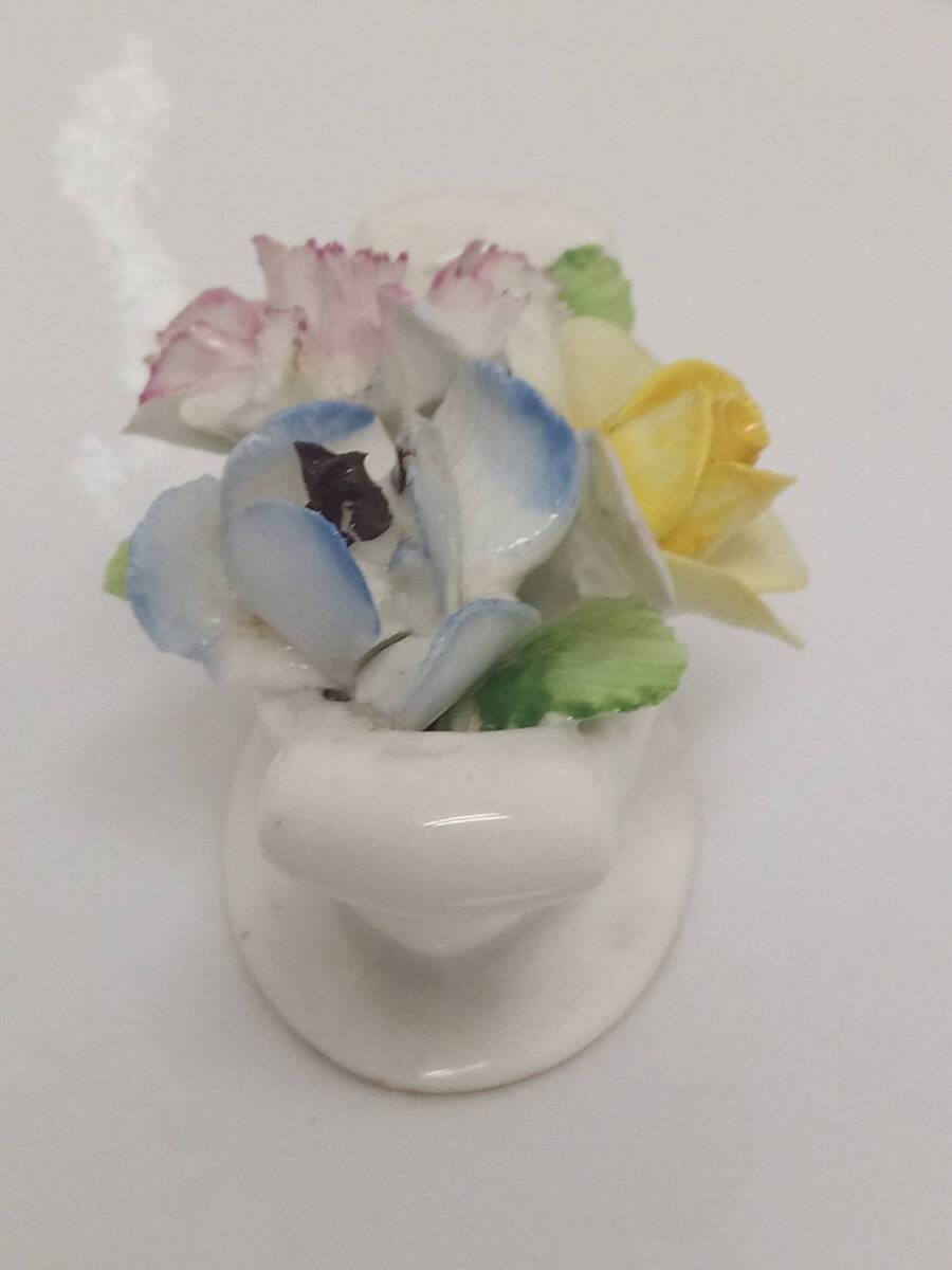 K 【ROYAL DOULTON】ロイヤルドルトン 陶花 陶器 フラワーオブジェ イングランド ボーンチャイナ 西洋美術 花飾り インボイス対応の画像9