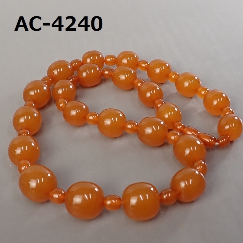 AC-4240 琥珀 アンバーネックレス 大粒玉 約97g 68㎝の画像1