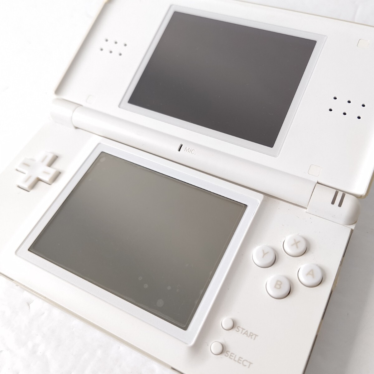 Nintendo　ニンテンドーDSlite　ff3 クリスタルエディション　美品