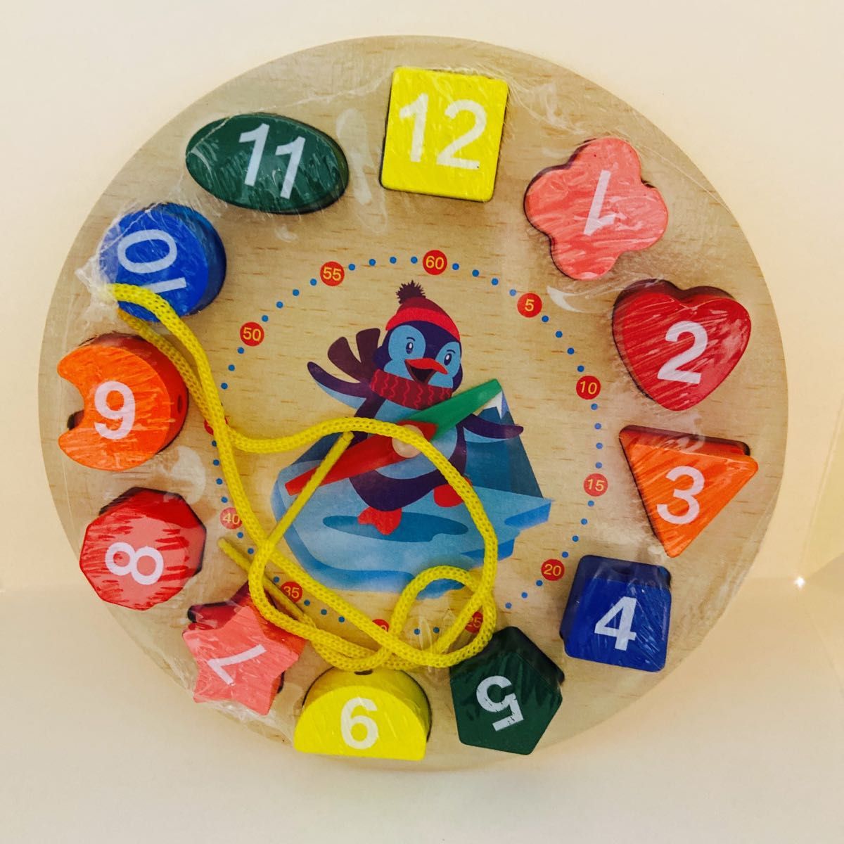 【新品未使用】      モンテッソーリ木のおもちゃ　時計型パズル