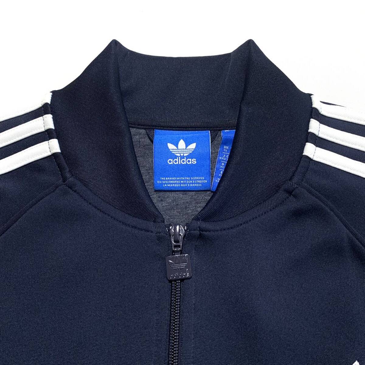 美品 アディダス adidas 刺繍ロゴ トラックジャケット 古着 男女 美品 アディダス adidas 刺繍ロゴ トラックジャケット 古着 男女