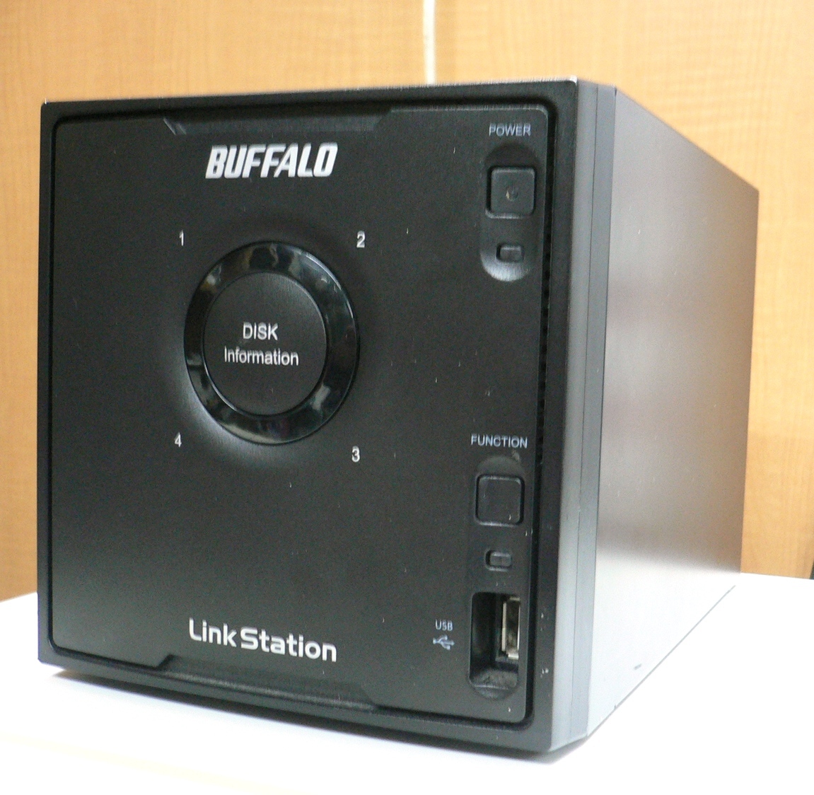 Buffalo LinkStation LS-QLシリーズ 250GB起動ディスク/ACアダプタ付き_画像1