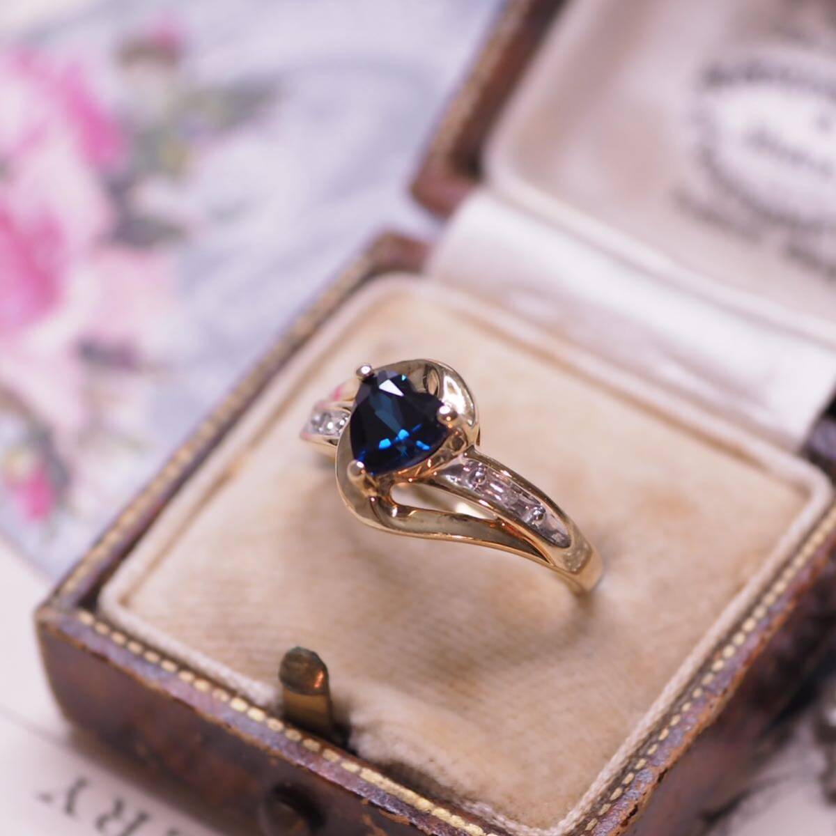 ＊K10ロイヤルブルーサファイア&ダイヤモンドリング＊英国ヴィンテージ アンティーク ring vintage antique gold blue sapphire diamondの画像2