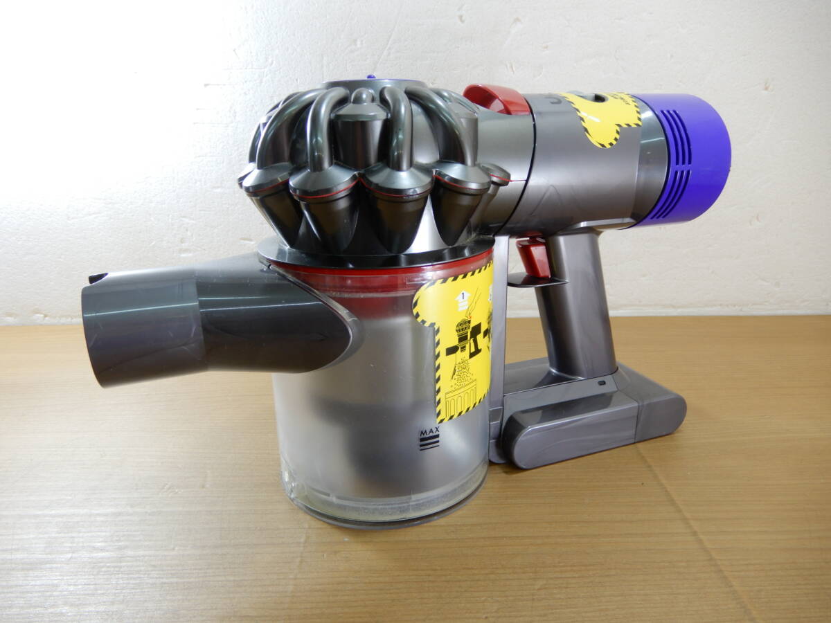 Y0476★\1～dyson/ダイソン　家庭用　コードレスクリーナー　本体　SV11_画像1