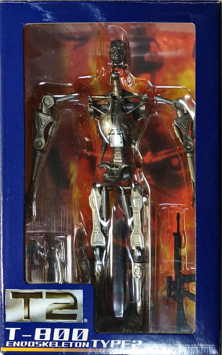 可動フィギュア　ターミネーター　T-800