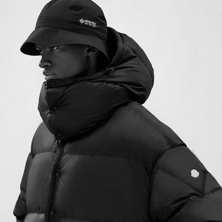 新品 MONCLER モンクレール GENIUS ジーニアスHYKE ハイク 新品 MONCLER モンクレール GENIUS ジーニアスHYKE ハイク
