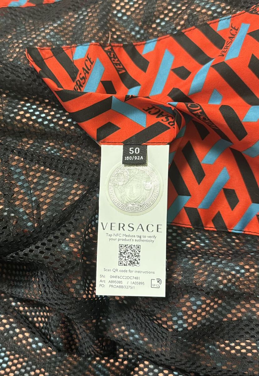  new goods unused Versace . men's nylon jacket mountain parka L size Zip up Parker total pattern outer blouson 