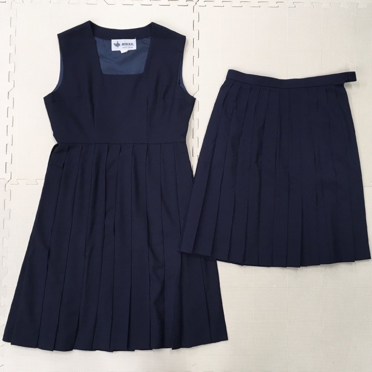 Yahoo!オークション - A660/T(中古)新潟県 村上高校 女子制服6点 Yahoo!オークション - A660/T(中古)新潟県 村上高校 女子制服6点