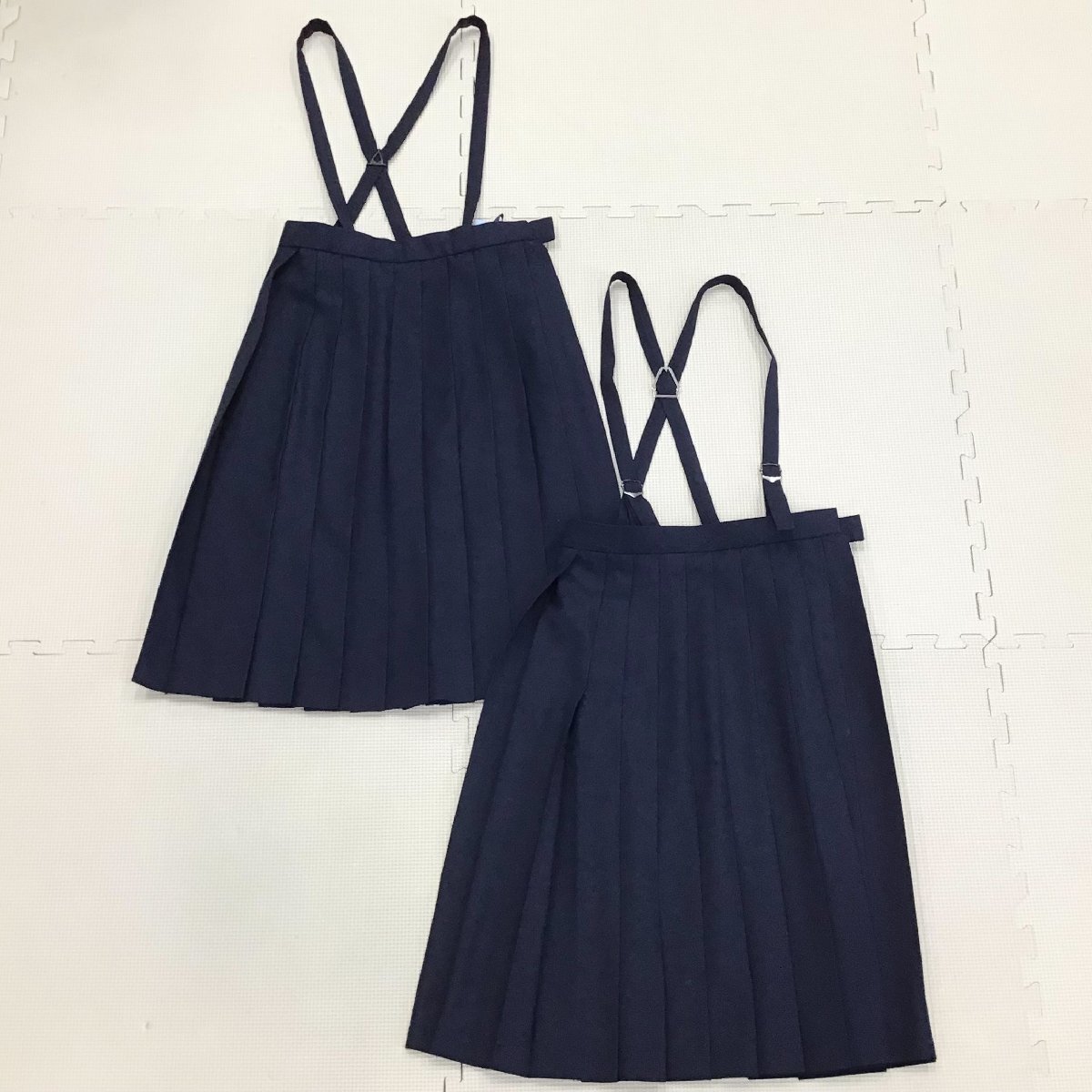 O632/T962(中古)栃木県 宇都宮市立一条中学校 女子制服6点 /旧制服/155A/S/W60/ブレザー/ベスト/ブラウス/吊りスカート/紺/高校/卒業生品_画像8