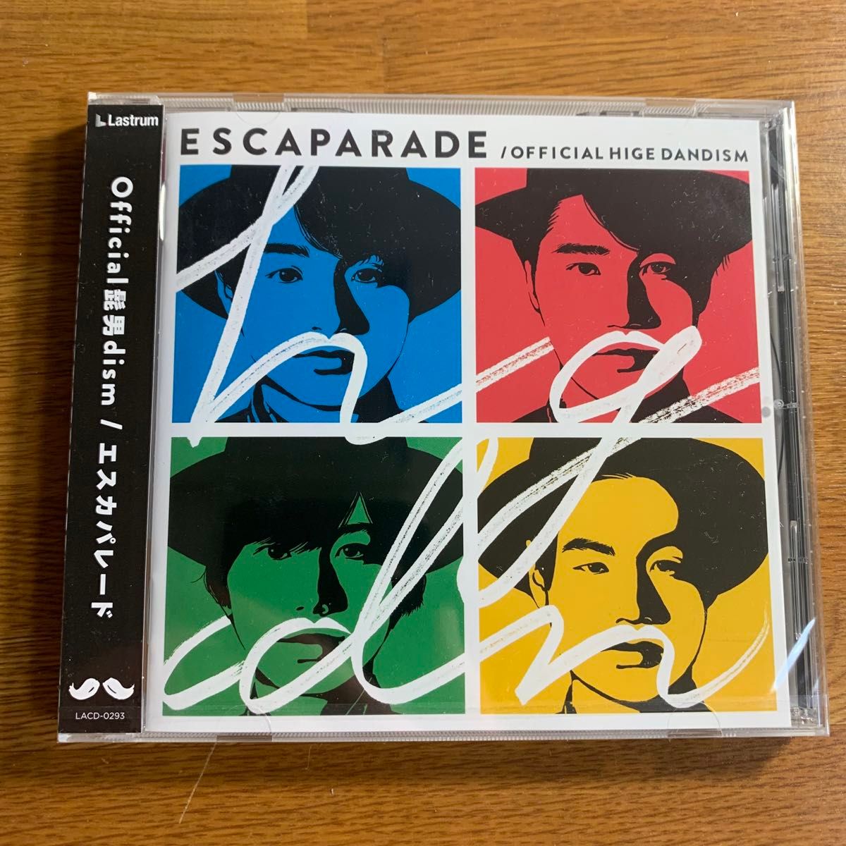「エスカパレード」Official髭男dism通常盤定価: ￥ 3,080