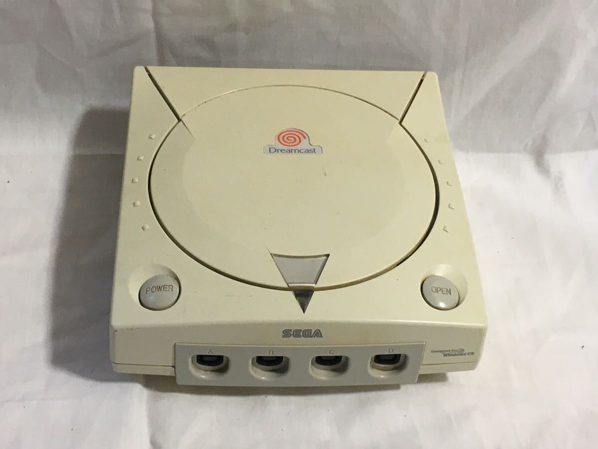 ドリームキャスト　セガ　SEGA　本体のみ　通電OK　HKT-３０００_画像1