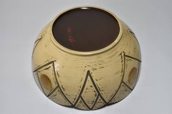古物漆器 天皇家御紋菓子鉢 稀少珍品