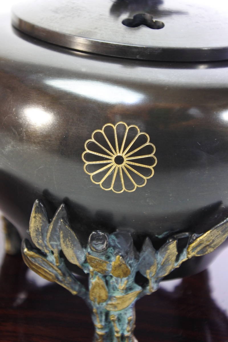 皇室特別記念品☆　天皇陛下菊の御紋入り青銅香炉 　極珍品_画像6