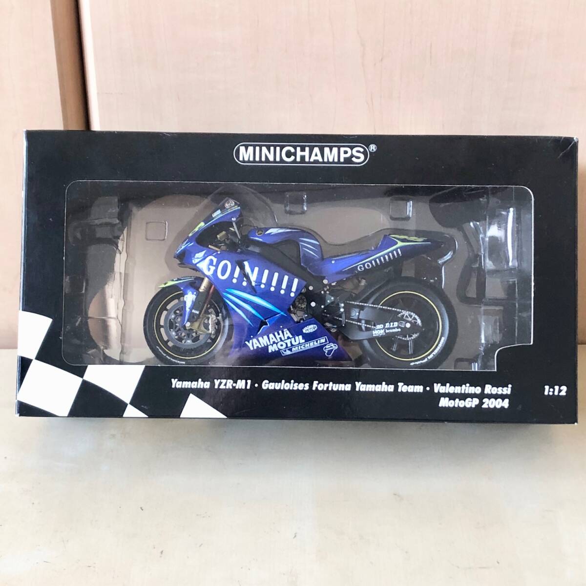 ミニチャンプス minichamps 1/12Yamaha YZR-M1 バレンティーノ・ロッシ Valentino Rossi MotoGP 2004の画像1