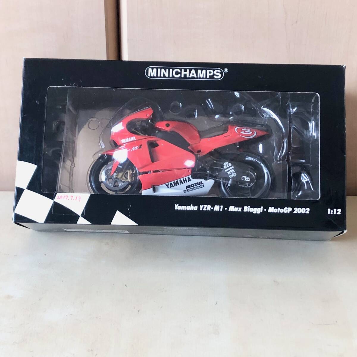 ミニチャンプス minichamps 1/12Yamaha YZR-M1 マックス・ビアッジ Max Biaggi MotoGP 2002の画像1