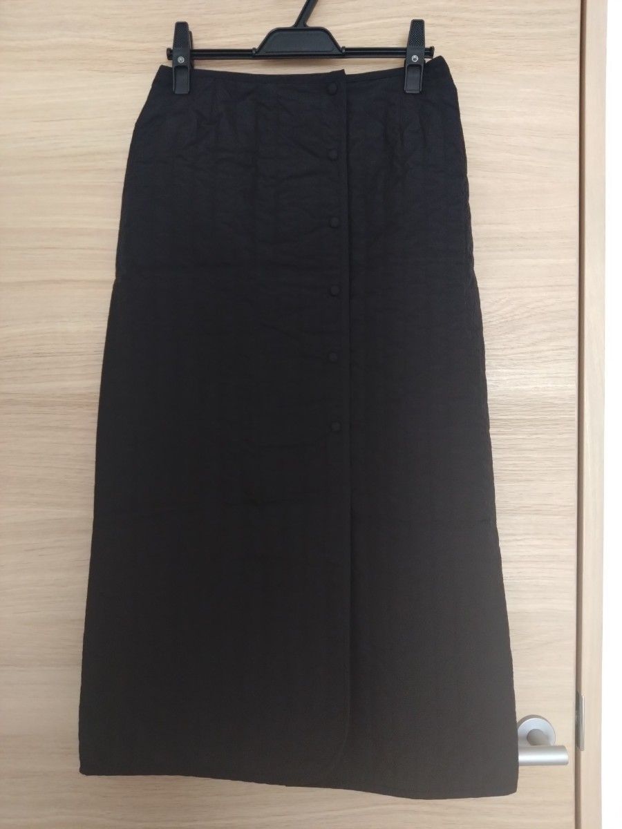 【新品タグ付き】ザ・スーツカンパニー　WHITE　キルティングラップタイトスカート