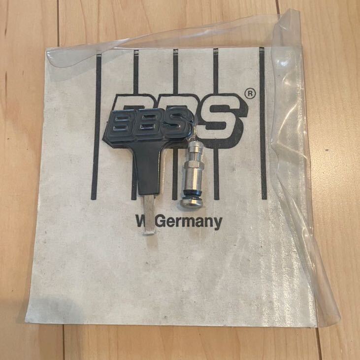 入手困難　BBS　エアバルブキャップ　1個　西ドイツ製　新品未開封品　W Germany　当時物_画像1