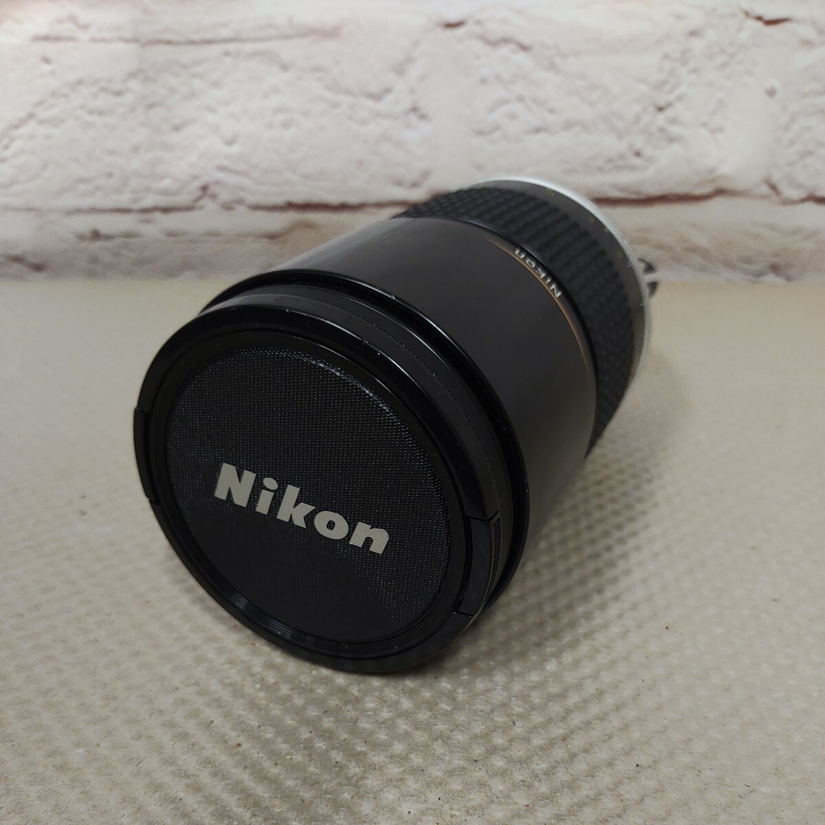 A042116 1円〜 Nikon Ai-S NIKKOR ED 180mm F2.8 ニコン カメラレンズ / カメラ用品 動作未確認 の画像1