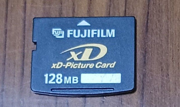 FUJIFILM XDピクチャーカード フォーマット済み　128MB