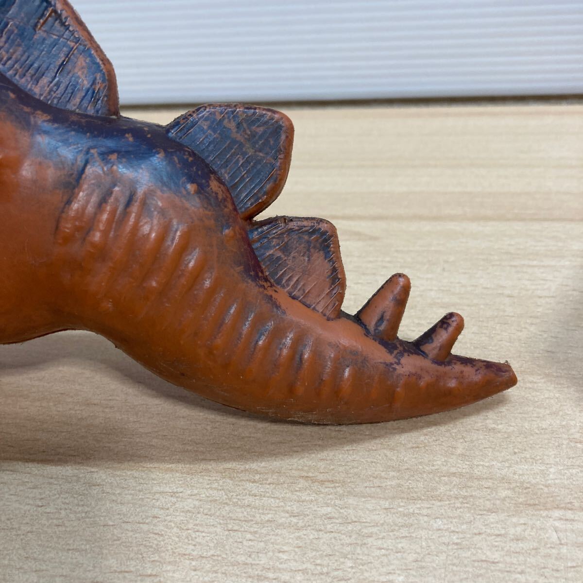 パチモノ 当時物 恐竜 ステゴザウルス ポリ製 マルサン 約17cm レトロ ビンテージ レア コレクター(3-2)_画像5