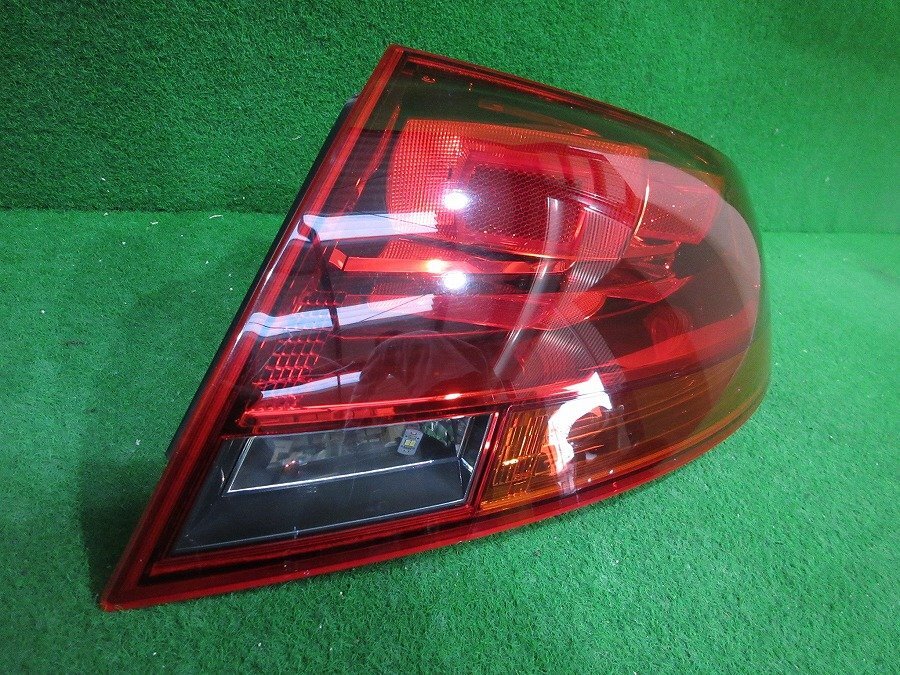  superior article * AUDI Audi TT 8J original right tail lamp 8J0 945 096 C 8J0945096C