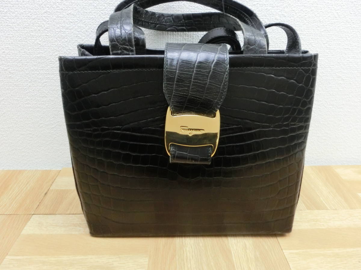 it/262382/2403/Salvatore Ferragamo　クロコ型押し　ヴァラ 2WAY ショルダーバッグ　AQ-21 8252_画像2