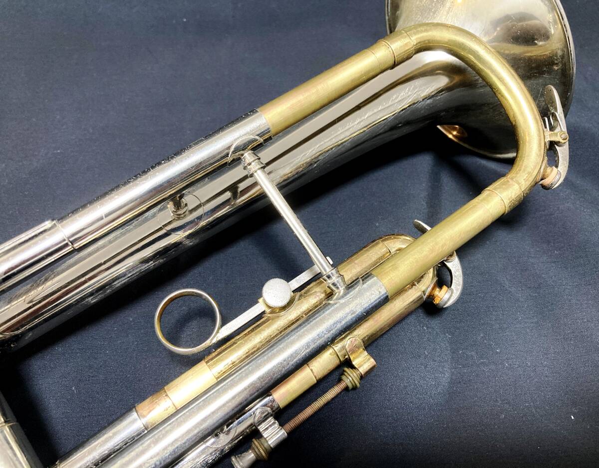 Yahoo!オークション - 【銘器】C.G.Conn Connstellation 38B Yahoo!オークション - 【銘器】C.G.Conn Connstellation 38B