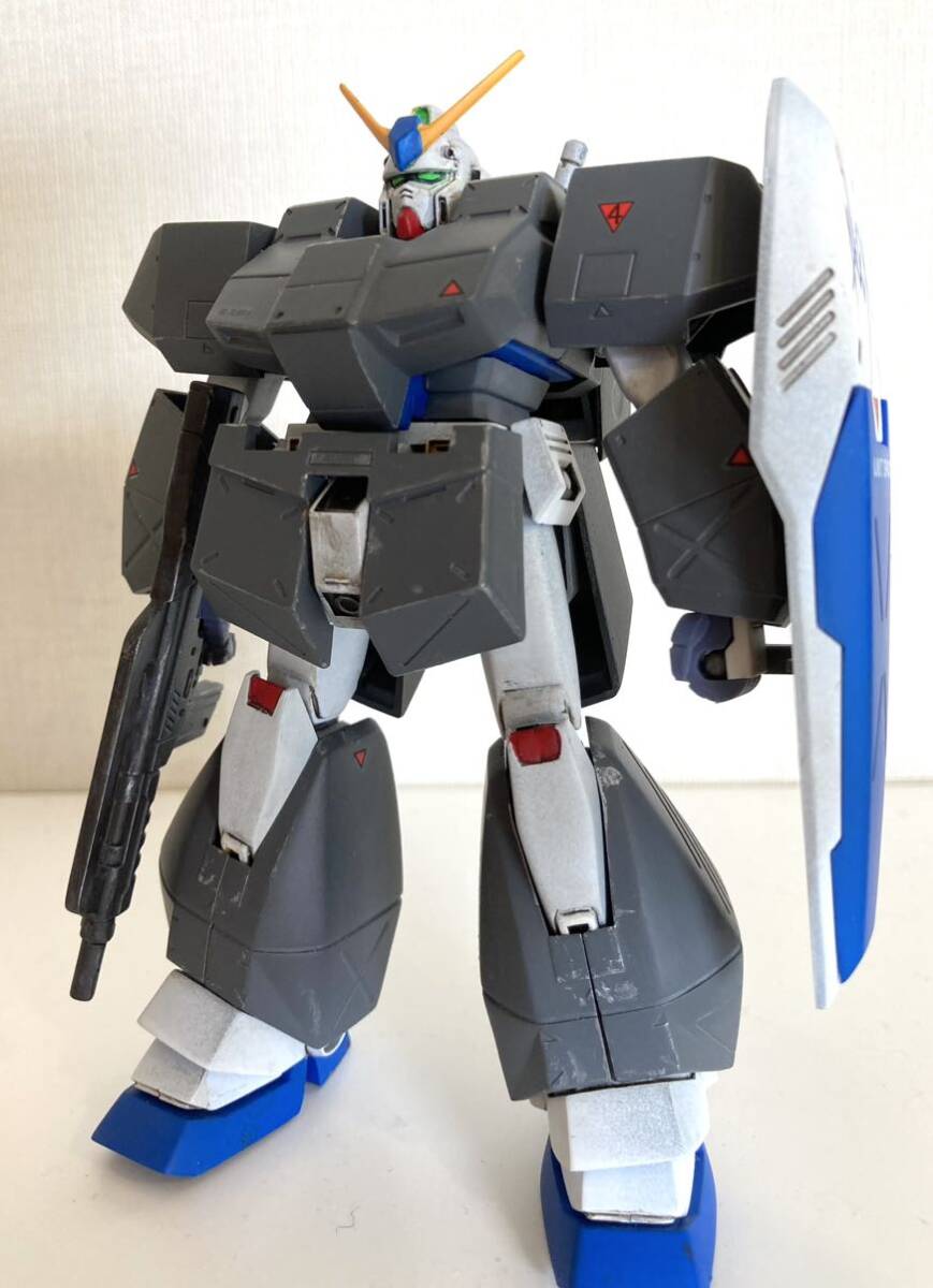 旧キット 1/144 NT-1アレックス 塗装済み完成品ポケットの中の戦争 ガンプラ バンダイの画像9