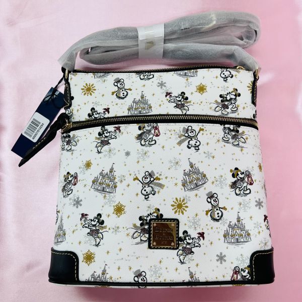 【ドゥーニー＆バーク 】ディズニー ウィンター ホリデー クロスボディ バッグ Dooney & Bourke WDW US 雪だるま ミッキー ミニー_画像7